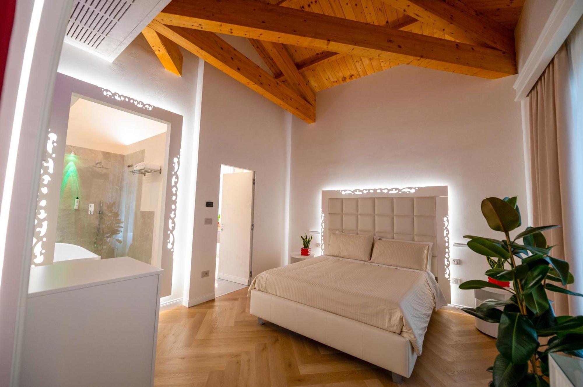 La Divina - Free Parking - Bed and Breakfast Tropea Buitenkant foto