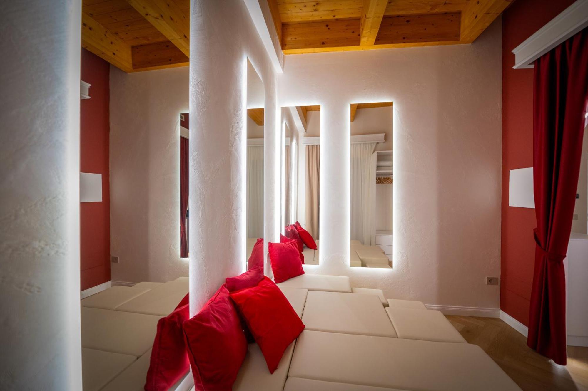 La Divina - Free Parking - Bed and Breakfast Tropea Buitenkant foto