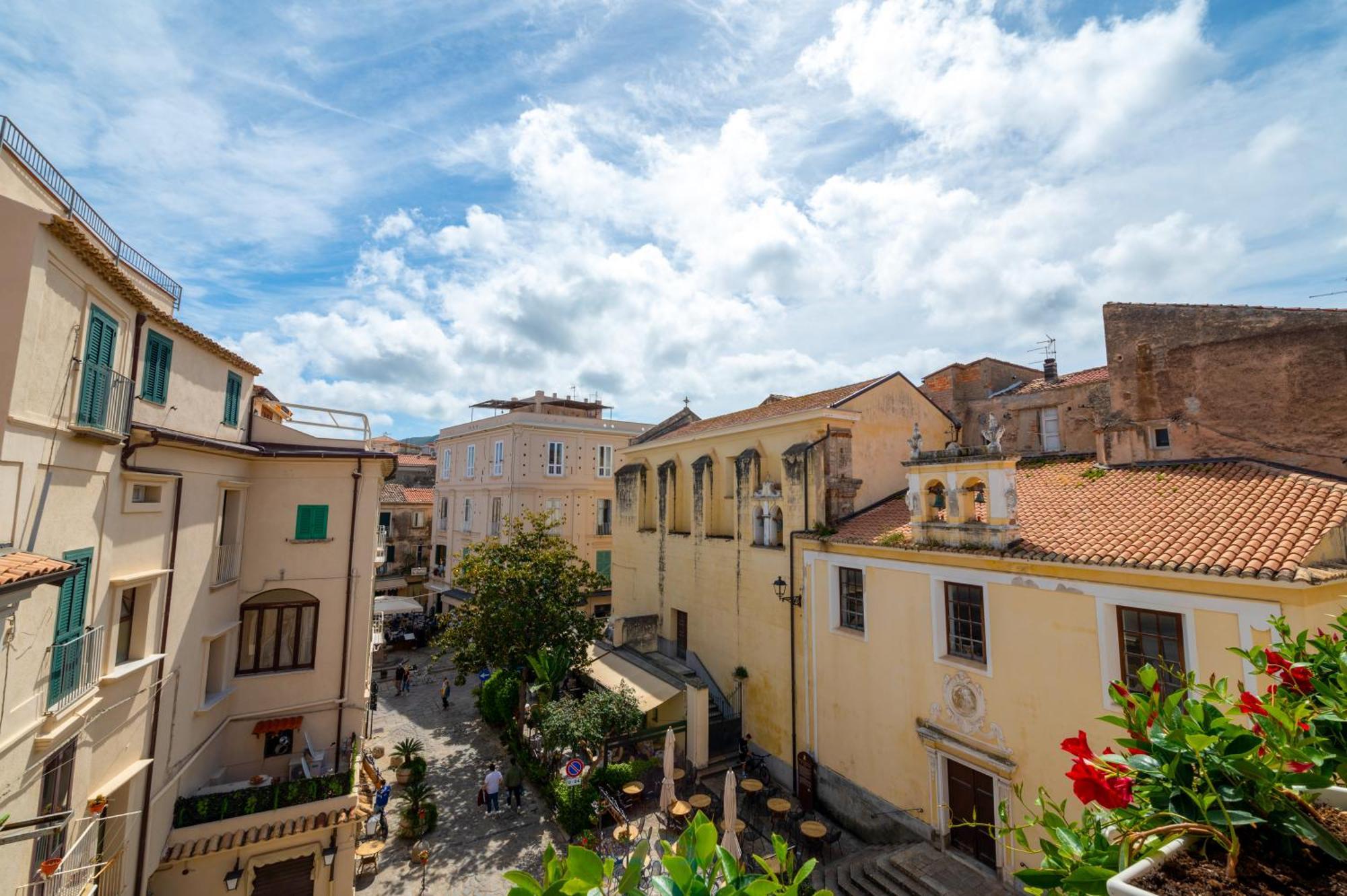 La Divina - Free Parking - Bed and Breakfast Tropea Buitenkant foto