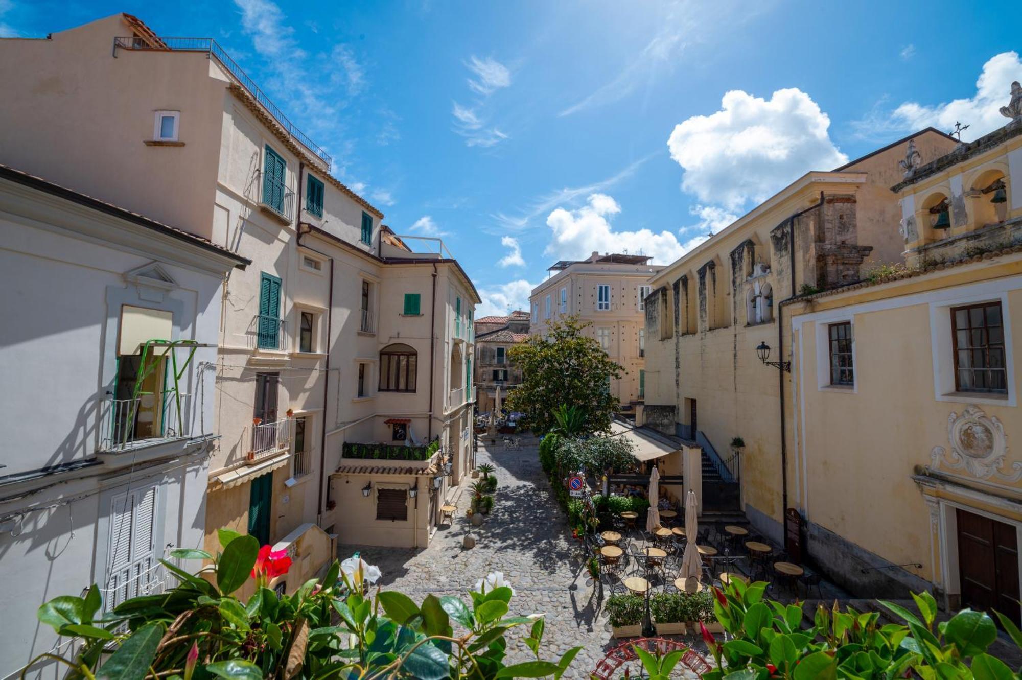 La Divina - Free Parking - Bed and Breakfast Tropea Buitenkant foto