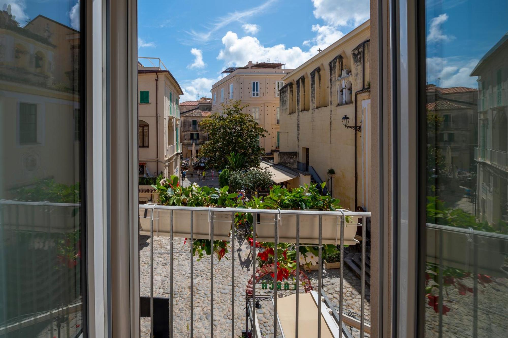 La Divina - Free Parking - Bed and Breakfast Tropea Buitenkant foto